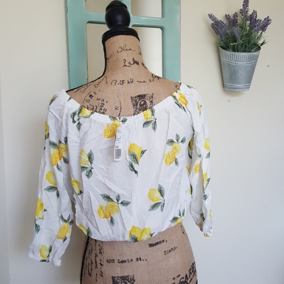 Lemons Off The Shoulder Top - Picture 3 of 4